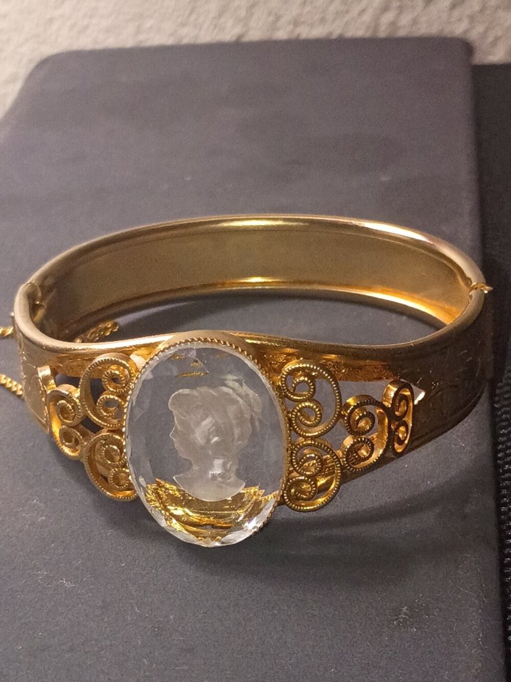 Vintage Whiting Davis intaglio cameo gold plate hinged cuff braclet